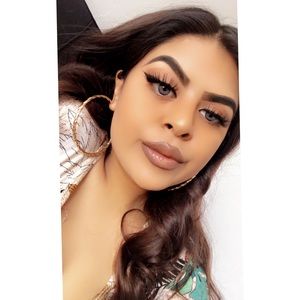 Meet your Posher, Alondra